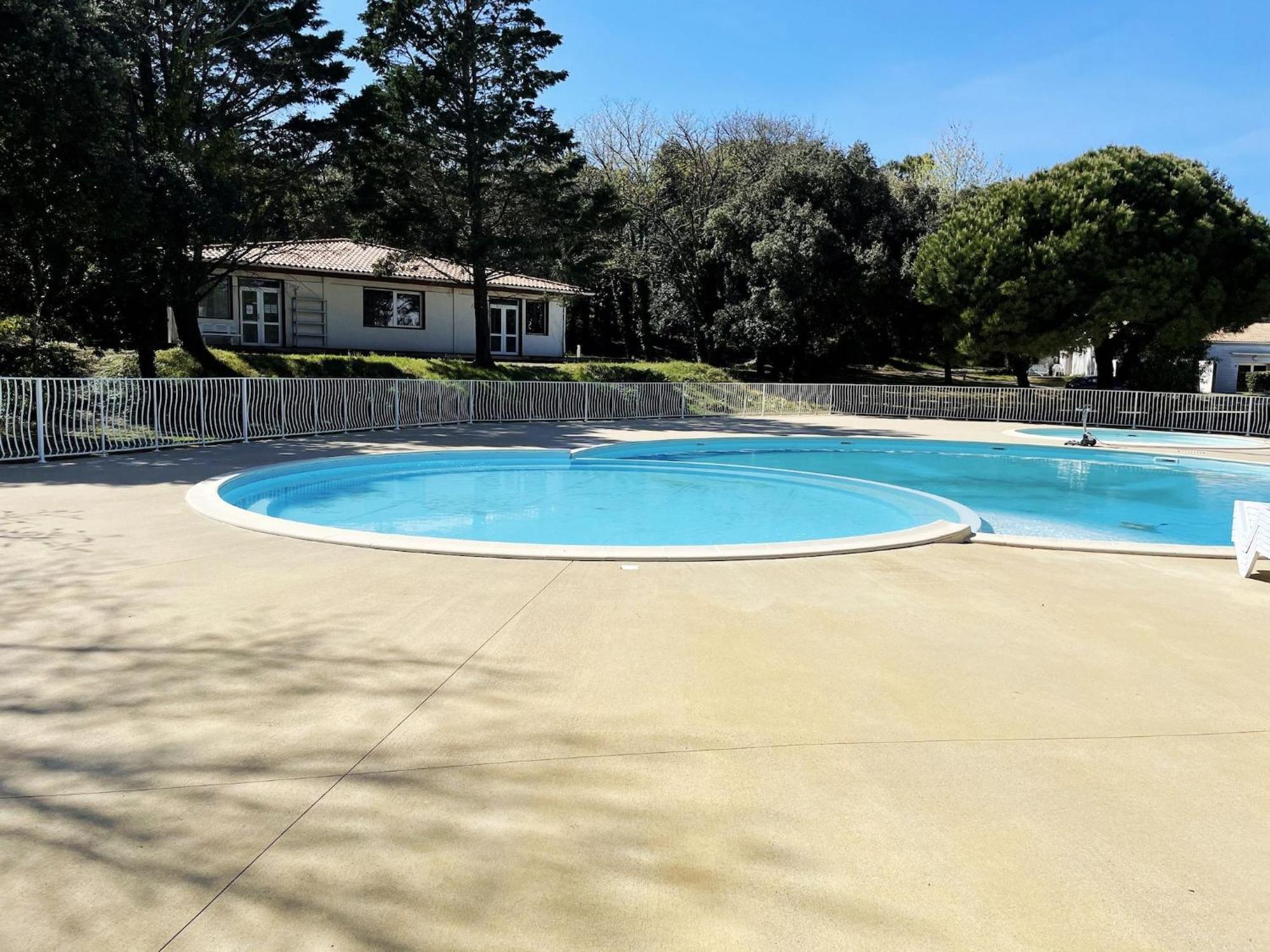 Les Hameaux Des Sables Vignie Saint Georges D Ol Ron Holiday Home Not Detached エクステリア 写真